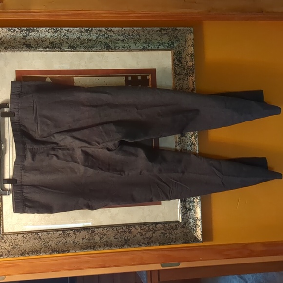 **BRAND NEW --- H&M GRAY COTTON PANTS - Picture 7 of 7